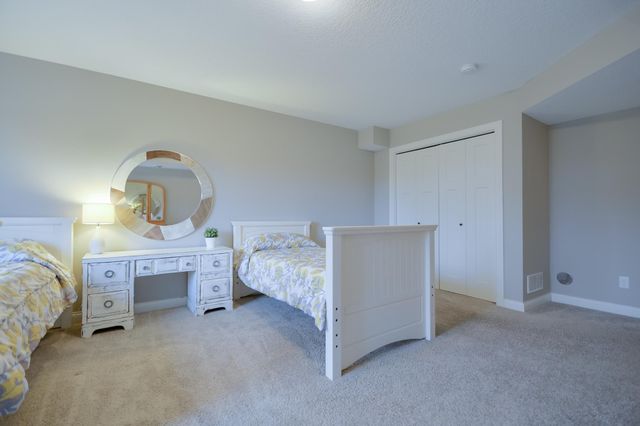 5404 Cinnamon Point, Mayer, MN 55360