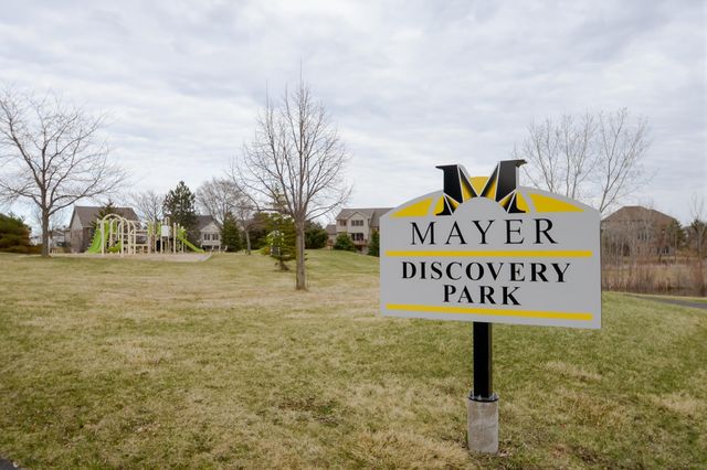 5404 Cinnamon Point, Mayer, MN 55360