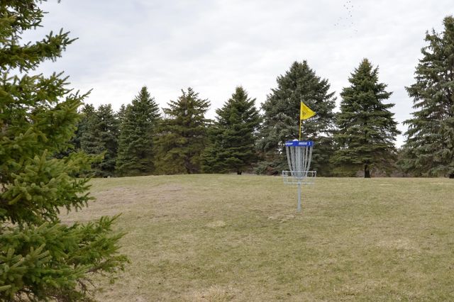 5404 Cinnamon Point, Mayer, MN 55360