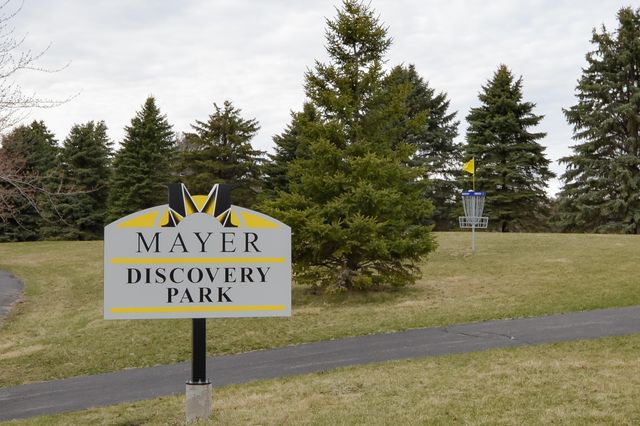 5404 Cinnamon Point, Mayer, MN 55360