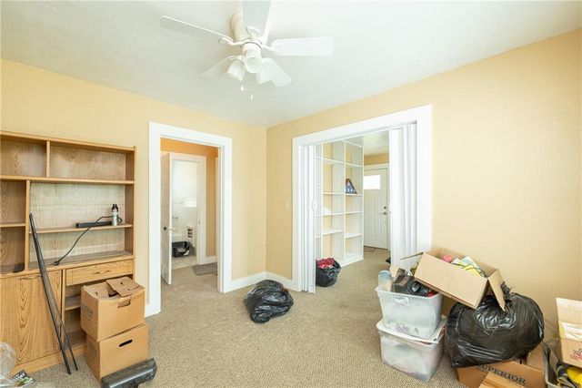 5236 W Wedington Drive, Fayetteville, AR 72704