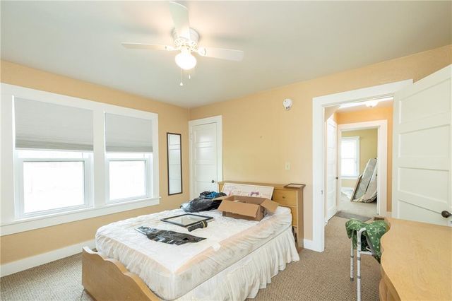 5236 W Wedington Drive, Fayetteville, AR 72704