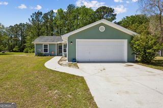 145 Retreat Place, Woodbine, GA 31569