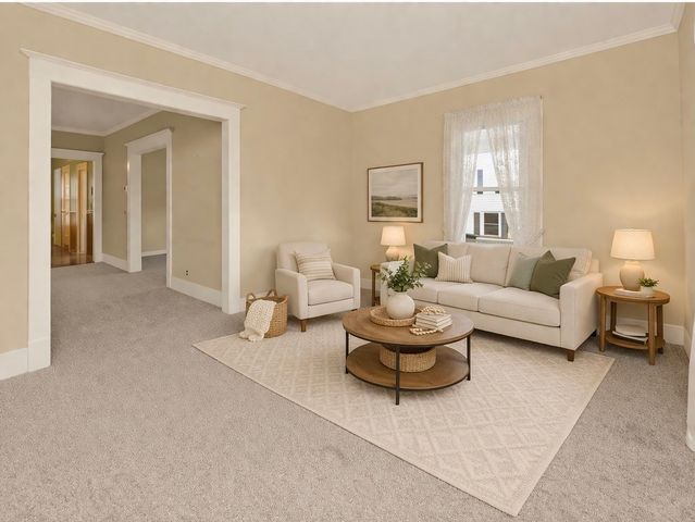 18 Pleasant Street, Manchester, NY 14432