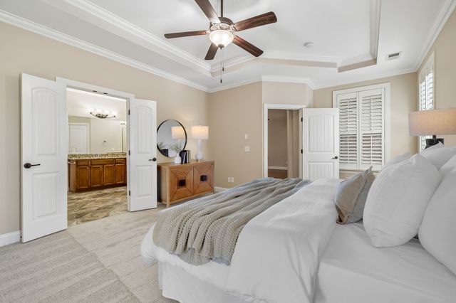 143 Village Cir, Lebanon, TN 37087