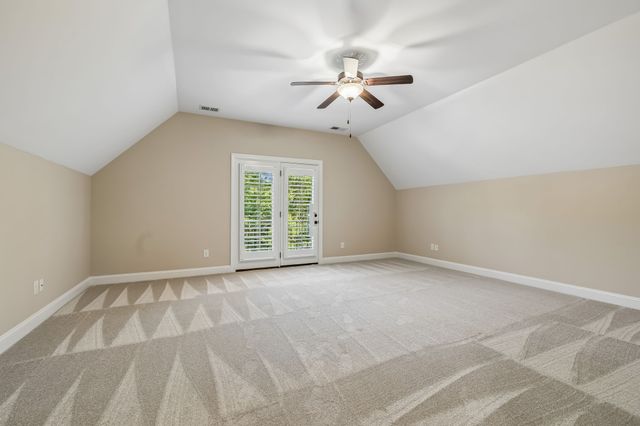143 Village Cir, Lebanon, TN 37087