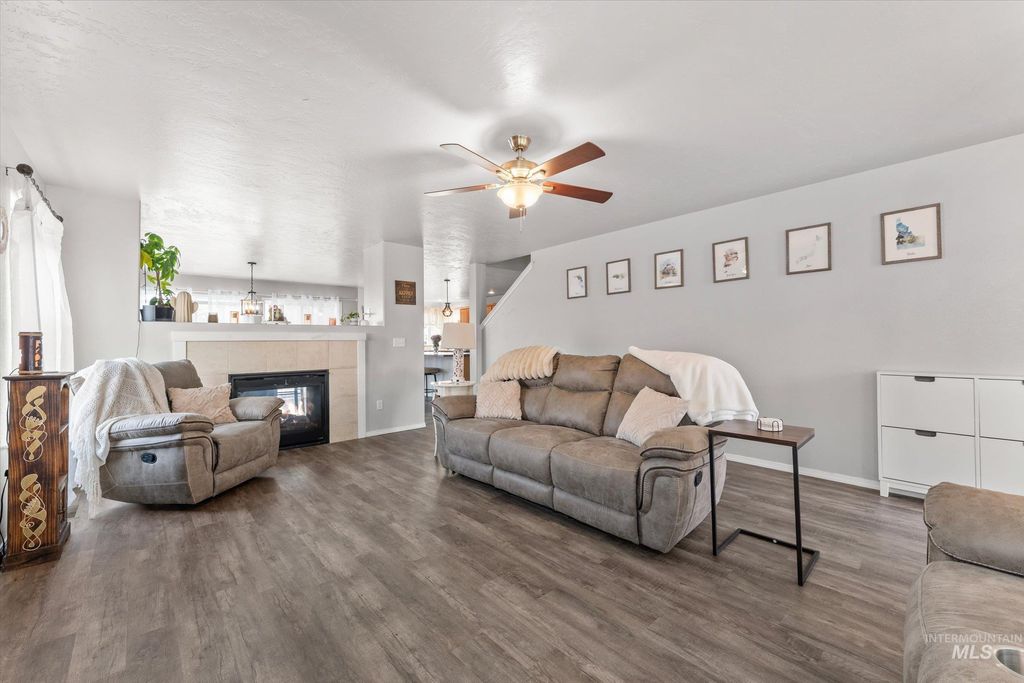 675 SW Nugget, Mountain Home, ID 83647 photo 5