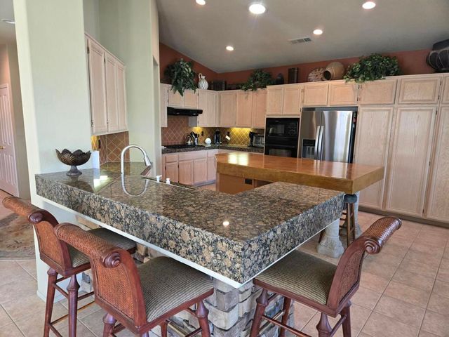 67690 S Laguna Drive, Cathedral City, CA 92234