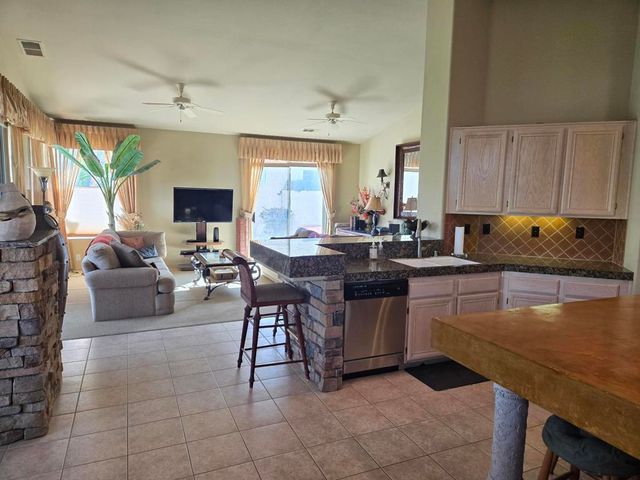 67690 S Laguna Drive, Cathedral City, CA 92234