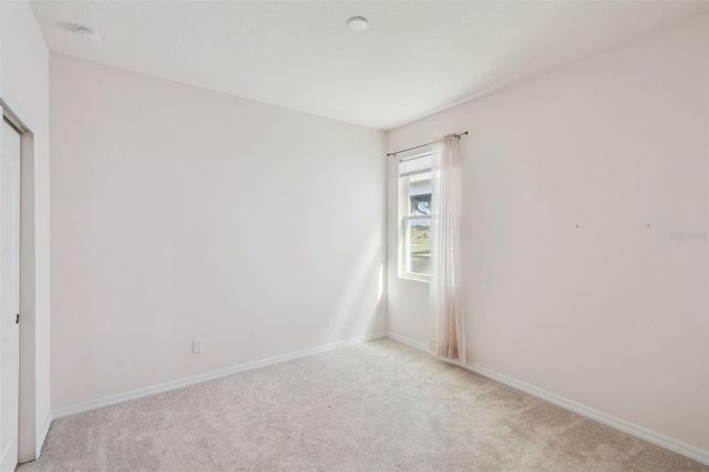 706 BAREFOOT BAY LOOP, Groveland, FL 34736