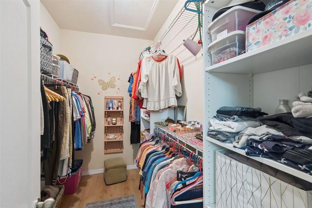 706 BAREFOOT BAY LOOP, Groveland, FL 34736