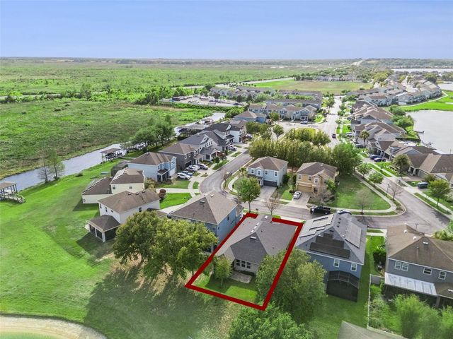 706 BAREFOOT BAY LOOP, Groveland, FL 34736