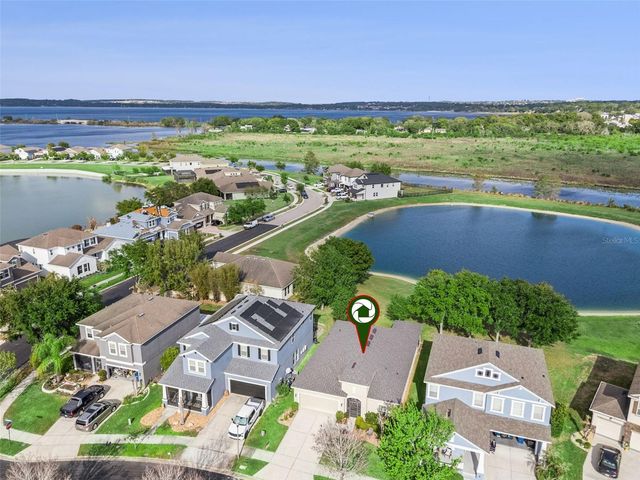 706 BAREFOOT BAY LOOP, Groveland, FL 34736