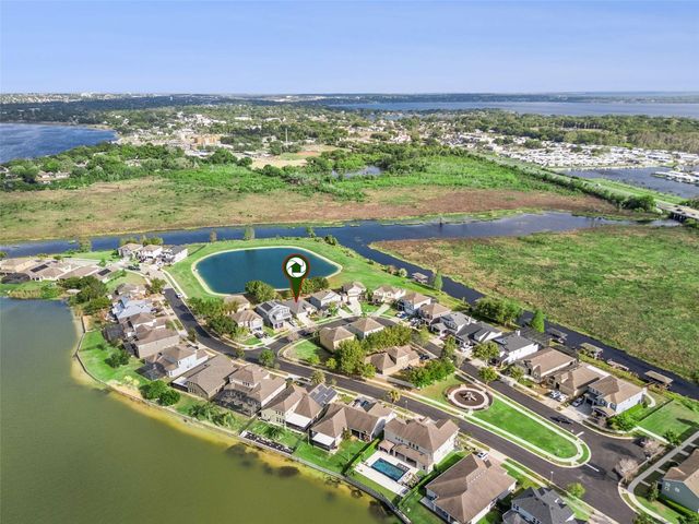 706 BAREFOOT BAY LOOP, Groveland, FL 34736