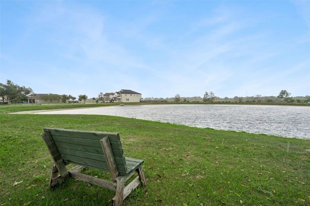 706 BAREFOOT BAY LOOP, Groveland, FL 34736