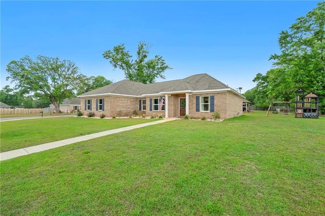 10095 Desiree Court S, Theodore, AL 36582