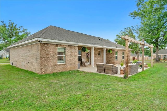 10095 Desiree Court S, Theodore, AL 36582