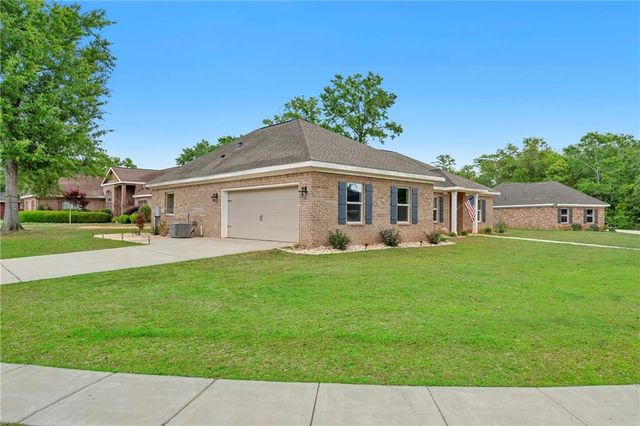 10095 Desiree Court S, Theodore, AL 36582