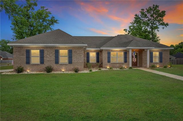 10095 Desiree Court S, Theodore, AL 36582