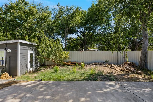 1533 Cairn Circle, Fort Worth, TX 76134