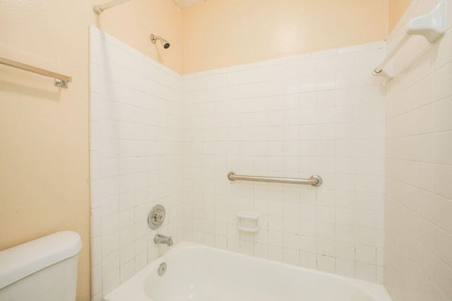 4230 Torrey Creek Lane, Houston, TX 77014