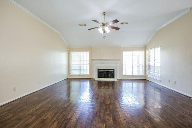 4230 Torrey Creek Lane, Houston, TX 77014