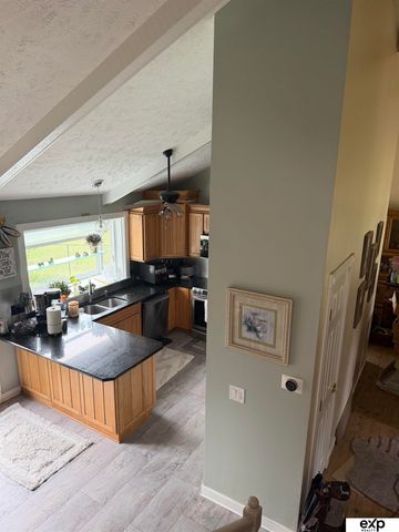 5538 S 152nd Street, Omaha, NE 68137