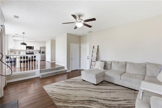 10 Adelaide Drive, Covington, GA 30016