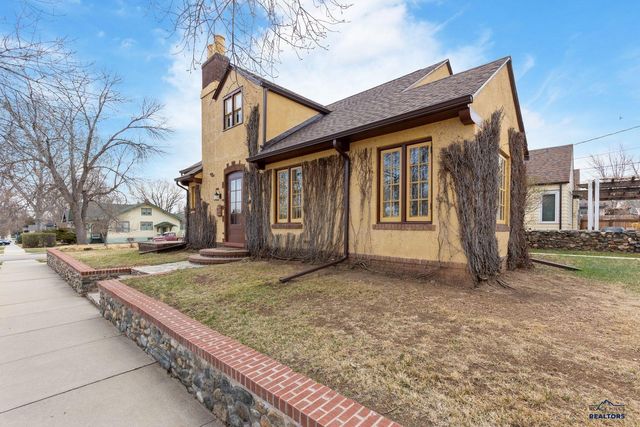 901 ST CLOUD ST, Rapid City, SD 57701