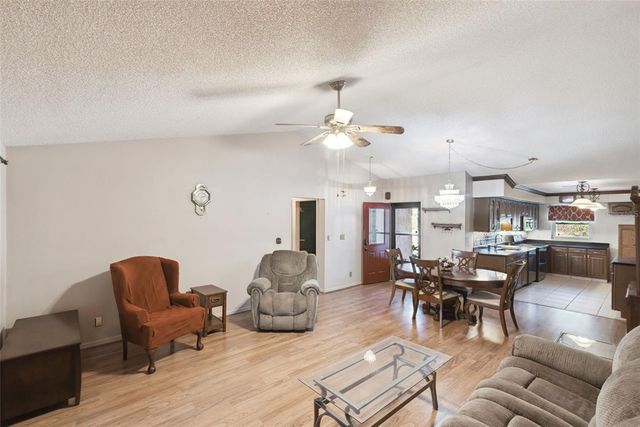 921 N 4TH AVENUE, Deltona, FL 32725