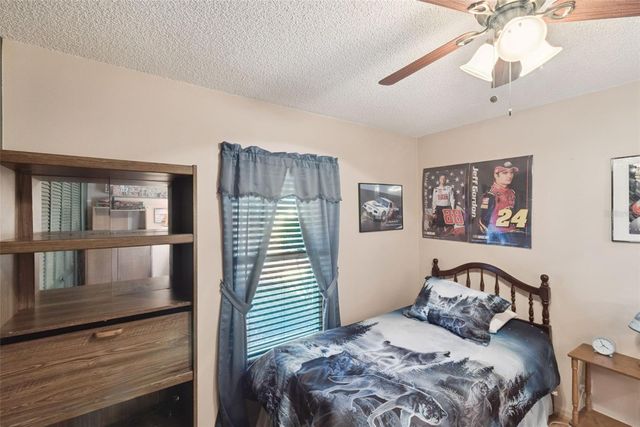 921 N 4TH AVENUE, Deltona, FL 32725