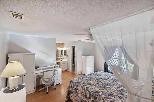 921 N 4TH AVENUE, Deltona, FL 32725