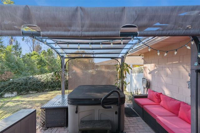 921 N 4TH AVENUE, Deltona, FL 32725