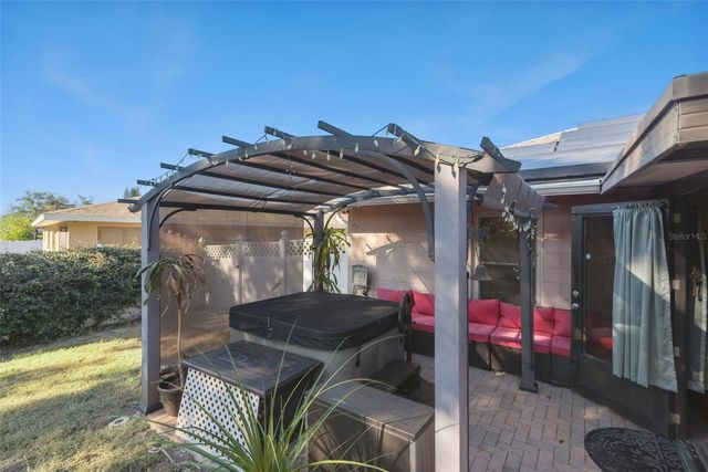 921 N 4TH AVENUE, Deltona, FL 32725