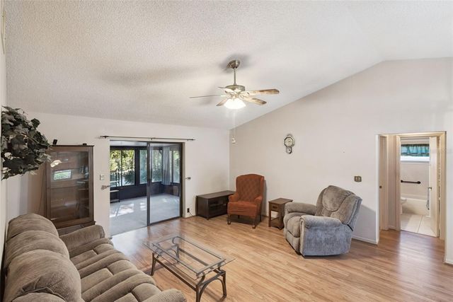 921 N 4TH AVENUE, Deltona, FL 32725