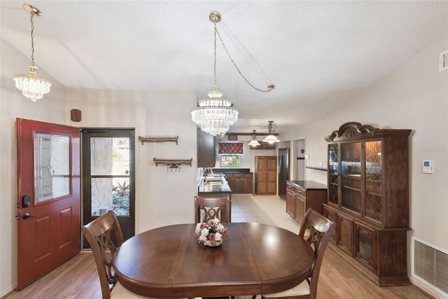 921 N 4TH AVENUE, Deltona, FL 32725