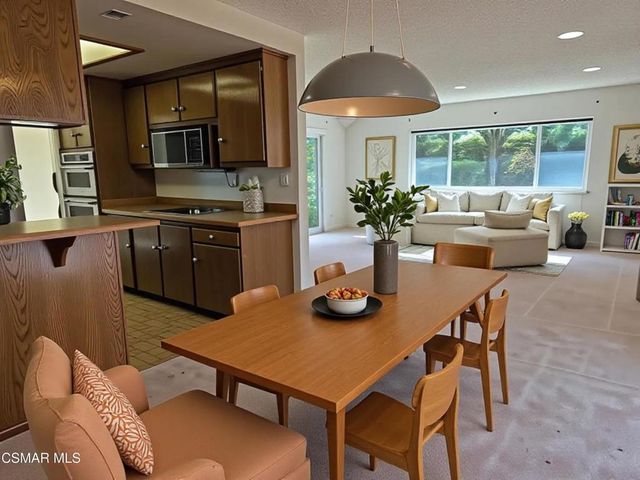 2684 Lander Court, Newbury Park, CA 91320