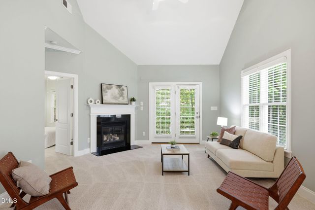 910 Quiet Woods Place, Durham, NC 27712