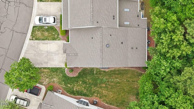 910 Quiet Woods Place, Durham, NC 27712