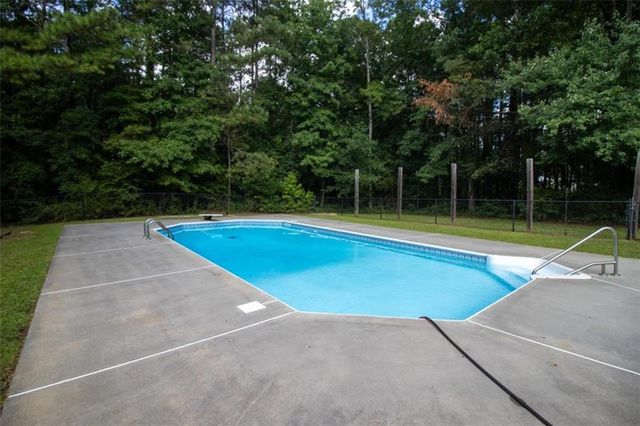 145 Deer Ridge Court, Mcdonough, GA 30252