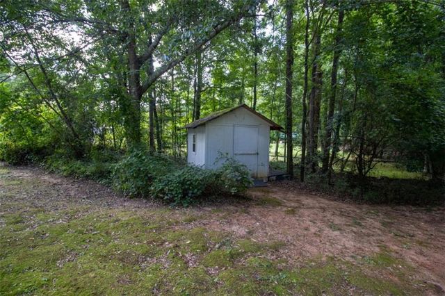 145 Deer Ridge Court, Mcdonough, GA 30252