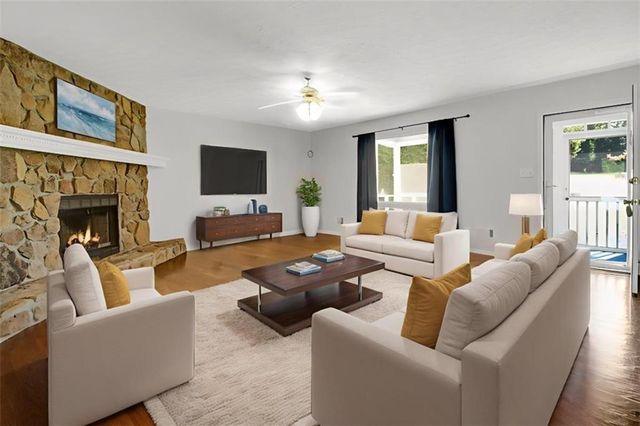 145 Deer Ridge Court, Mcdonough, GA 30252