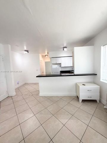 8011 Abbott Avenue 4, Miami Beach, FL 33141