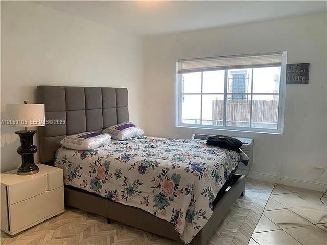 8011 Abbott Avenue 4, Miami Beach, FL 33141