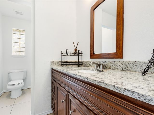 2222 Woodoak Drive, Irving, TX 75060