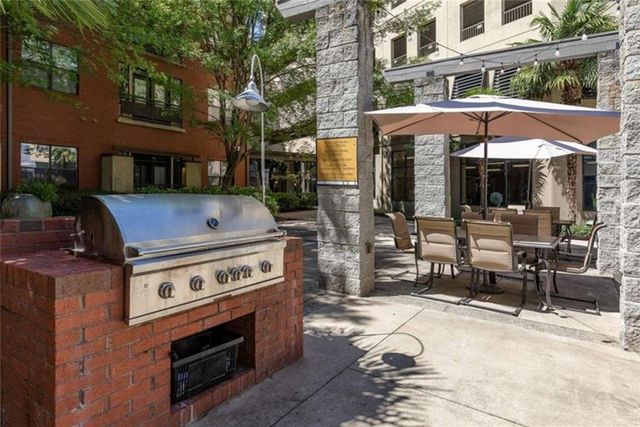 400 NW 17th Street 2322, Atlanta, GA 30363