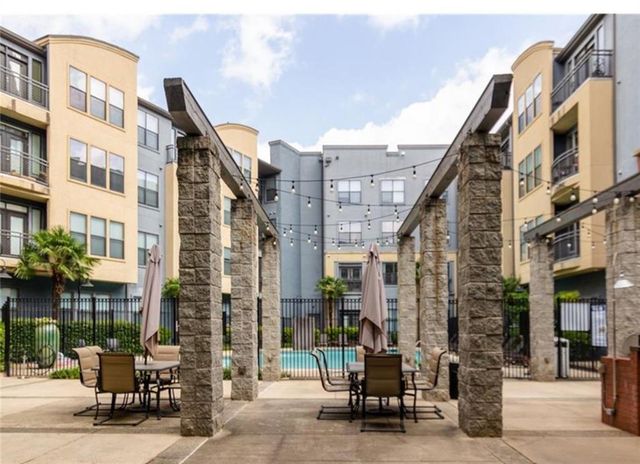 400 NW 17th Street 2322, Atlanta, GA 30363