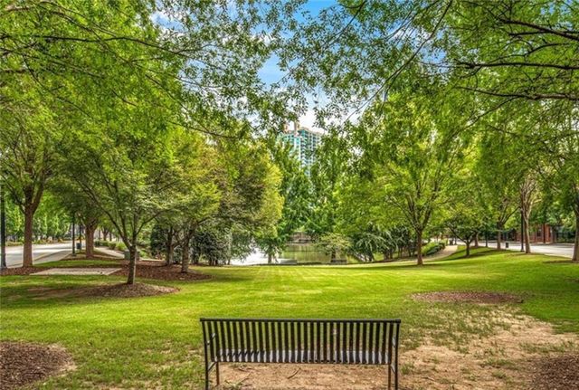 400 NW 17th Street 2322, Atlanta, GA 30363