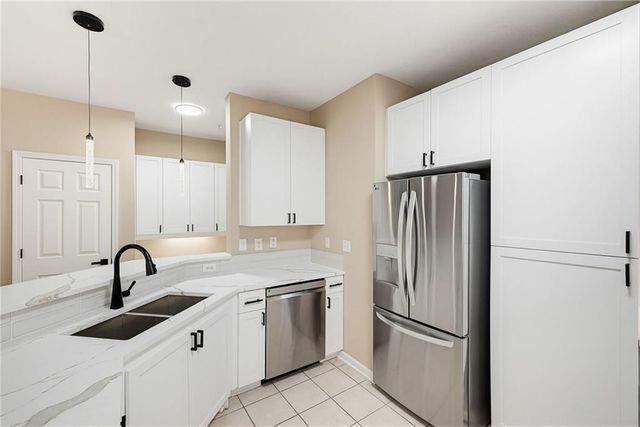 400 NW 17th Street 2322, Atlanta, GA 30363