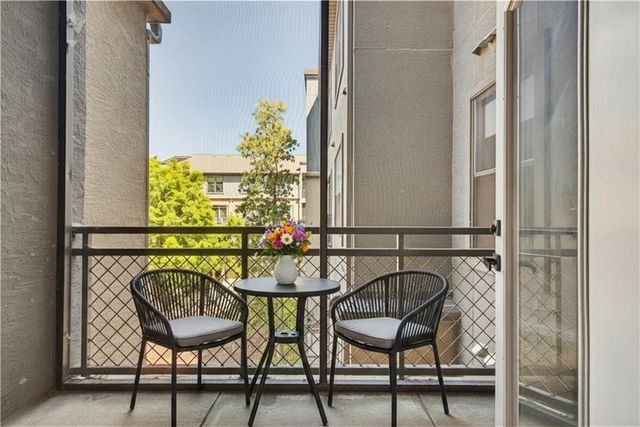 400 NW 17th Street 2322, Atlanta, GA 30363